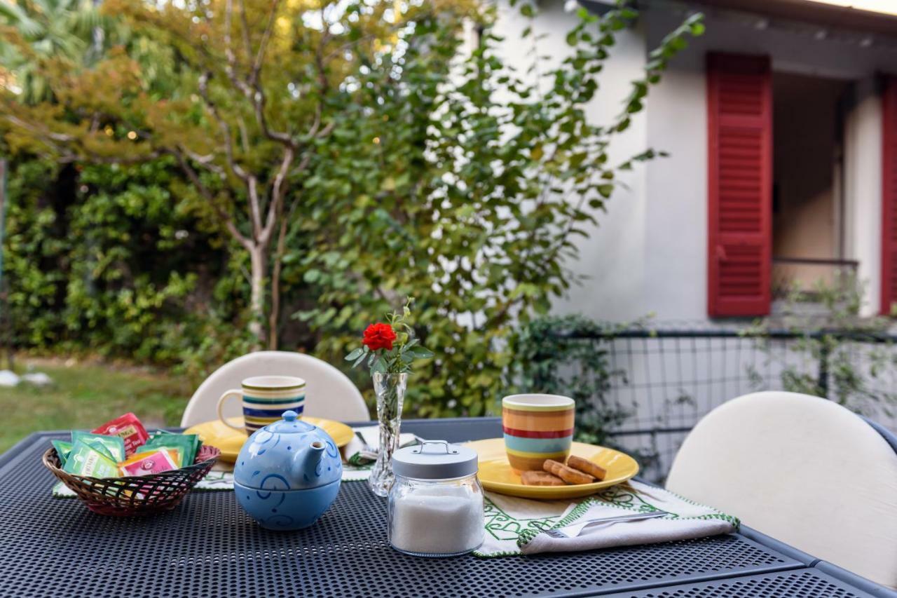 Little Garden House Villa Чернобио Екстериор снимка